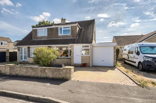 Purbeck Close, Swindon, SN3, photo 1