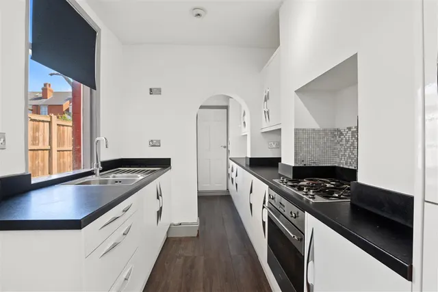 Clarges Street, Nottingham, NG6, photo 2