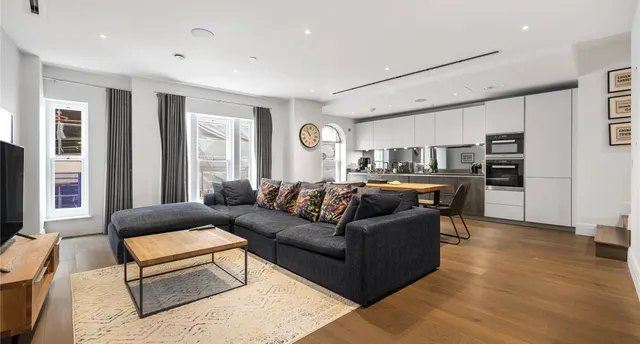 Chancery Lane, Holborn, WC2A, photo 1