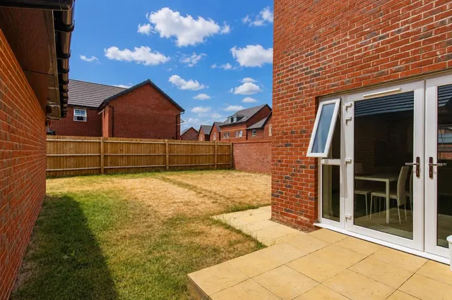 Banbury Road, Barton Seagrave, photo 3