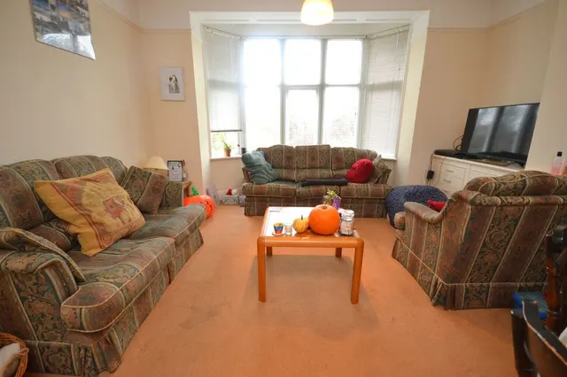 Photo 2 — Billing Road, Northampton, NN1