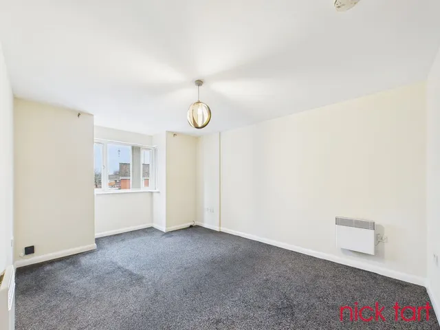 Photo 2 — Alice Street, Bilston WV14 0BY