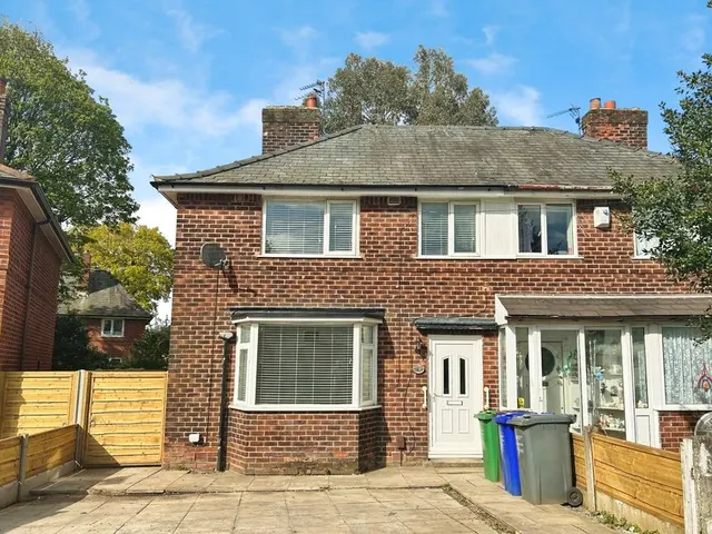 Dunstall Road, Manchester, Greater Manchester, M22, photo 1