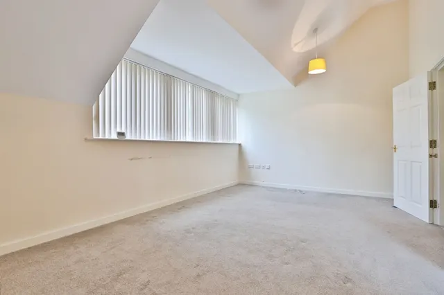 Alder Road, Poole, BH12, photo 3