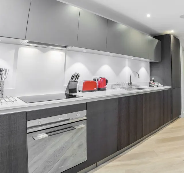 Photo 2 — The Quadrant Richmond TW9