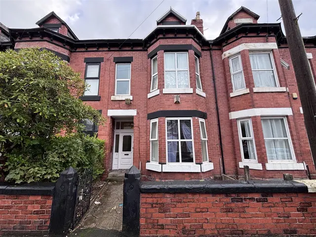 6 bedroom house, Granville Road, Fallowfield, M14