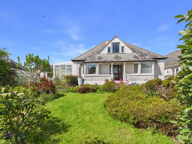 Alexandra Terrace Ayr, St. Ives, photo 1
