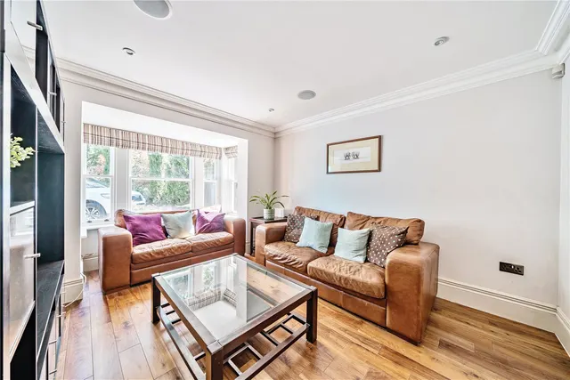 Grange Road, Horsell, GU21, photo 3