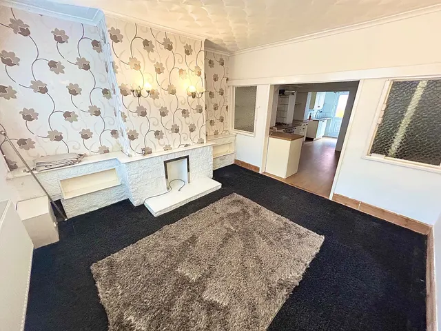 Main Street, Goldthorpe, S63, photo 1