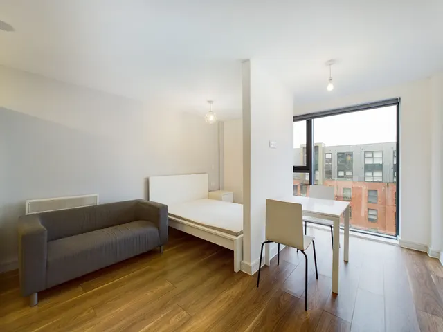 Nation Way, L1, photo 1