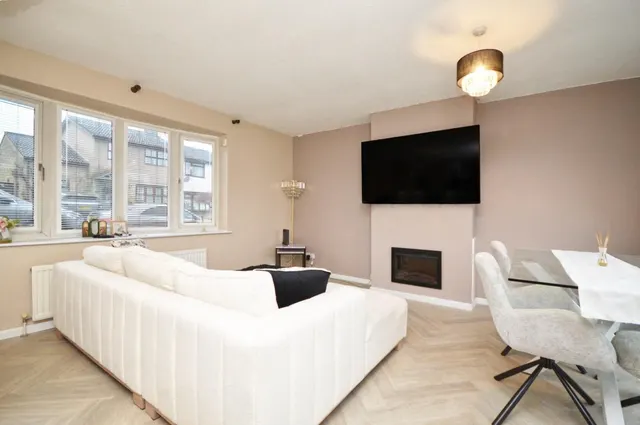 Acorn Grove, Bristol, BS13, photo 1