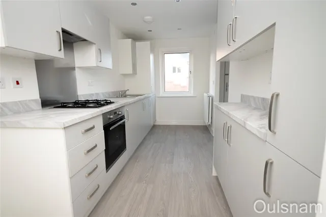 Photo 2 — Blueberry Close, Bromsgrove, B61 0GY
