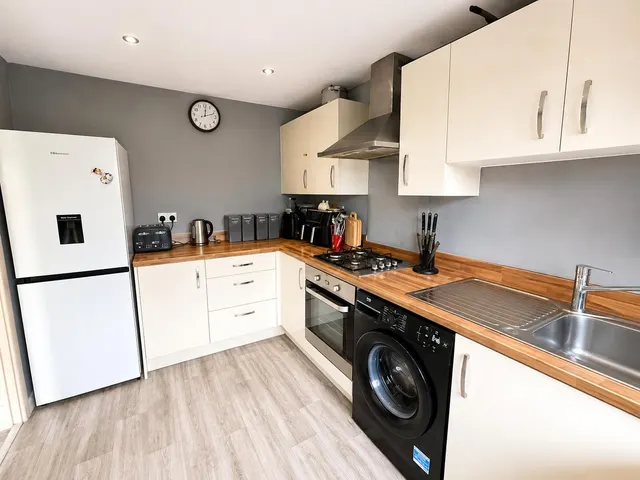 Salthouse Drive, Southport, PR8, photo 3