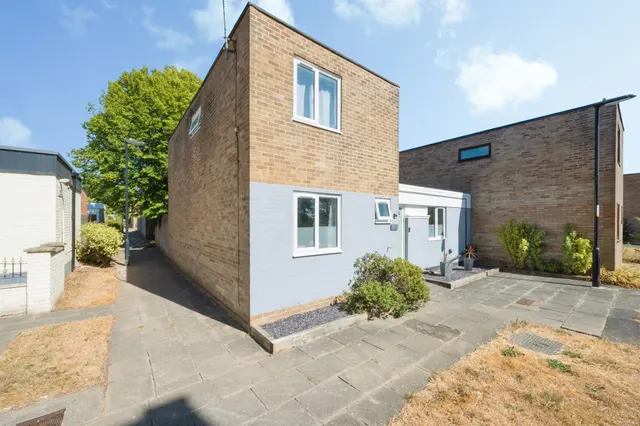 Alderney Close, SOUTHAMPTON, photo 1