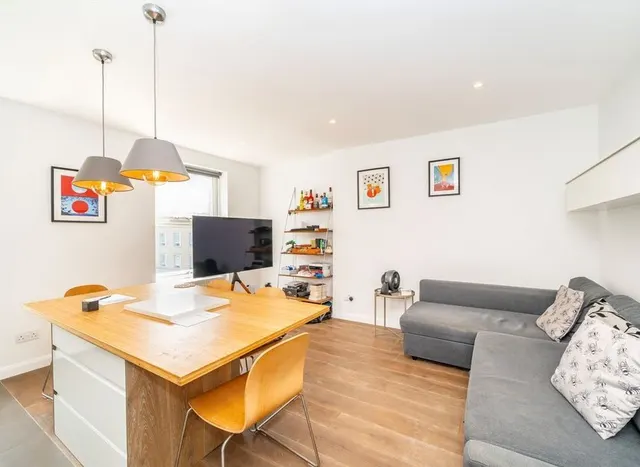 North End Road, West Kensington, W14, photo 1