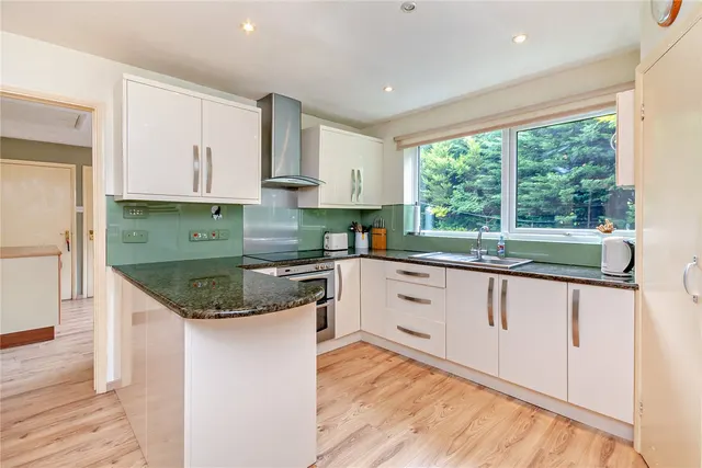 Wantage Road, RG17, photo 2