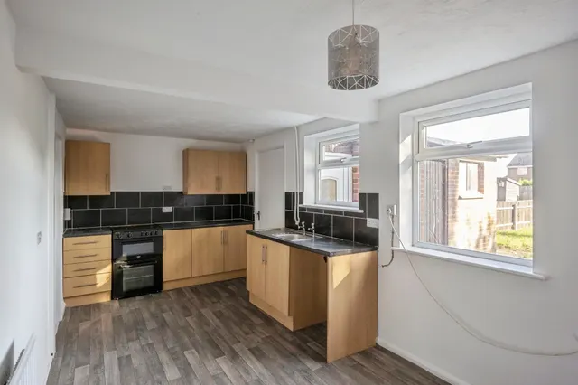 Mallory Road, Scunthorpe, DN16, photo 3