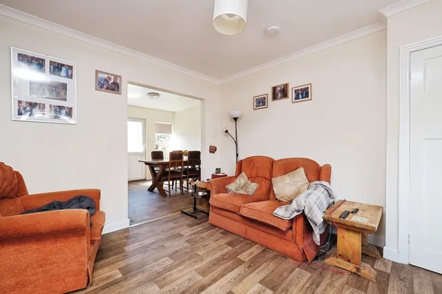 Photo 3 — Wortley Avenue, Trowell, Nottinghamshire, NG9