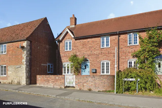 Higher Street, Blandford Forum, DT11, photo 3