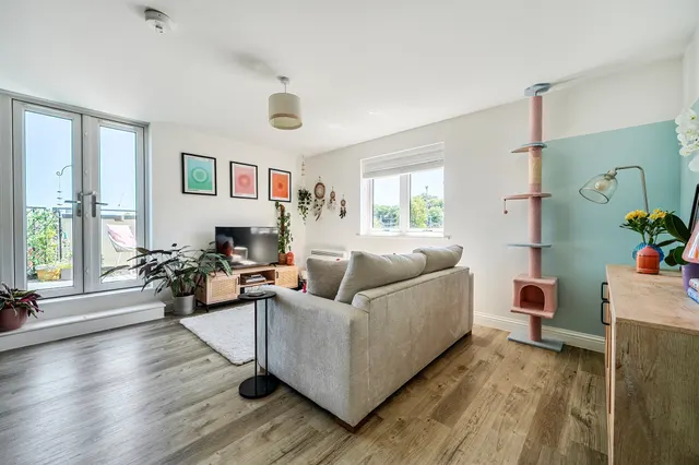 Boyn Valley Road, Maidenhead, SL6, photo 3