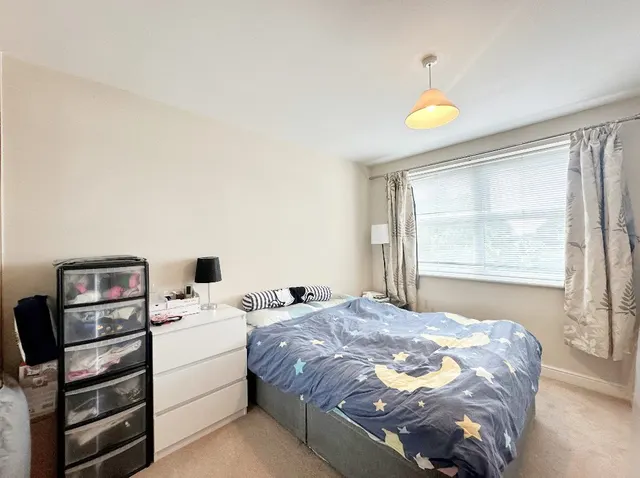 Heathcote Road, Camberley, GU15, photo 3