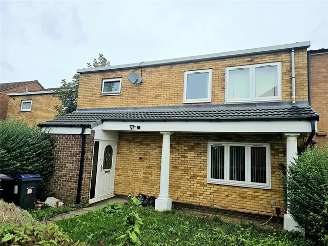 Hampden Retreat, B12, photo 1