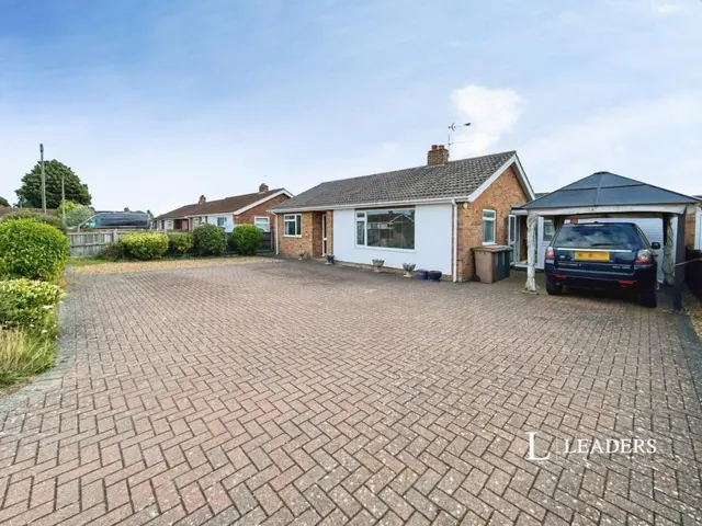 Station Close, Lingwood, NR13, photo 1