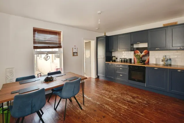 Manor Road, Lydd, TN29, photo 3