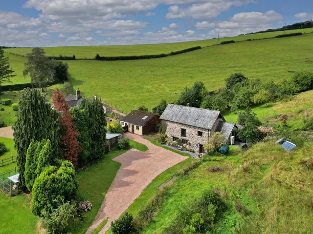Bovey Tracey, Newton Abbot, TQ13, photo 2