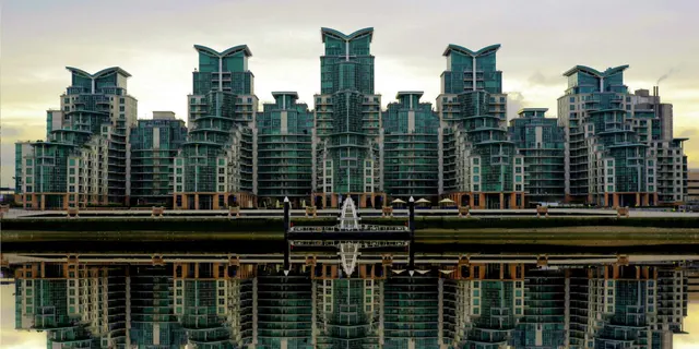 St Georges Wharf, London, SW8