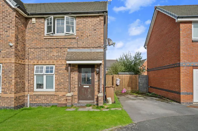 Langton Close, Newton-Le-Willows, WA12, photo 1