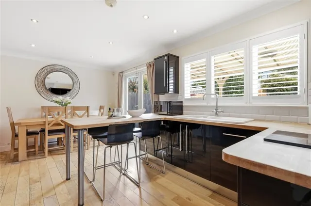 with 4 bedrooms in Great Chesterford, Saffron Walden, CB10, photo 3
