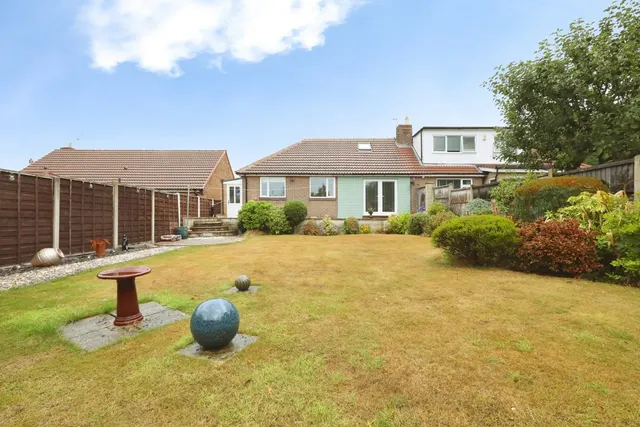 Moorlands, Wickersley, Rotherham, South Yorkshire, S66, photo 1