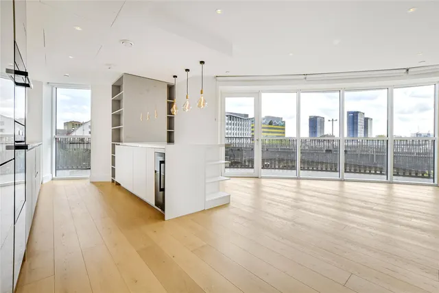 White City Living, White City, W12, photo 3
