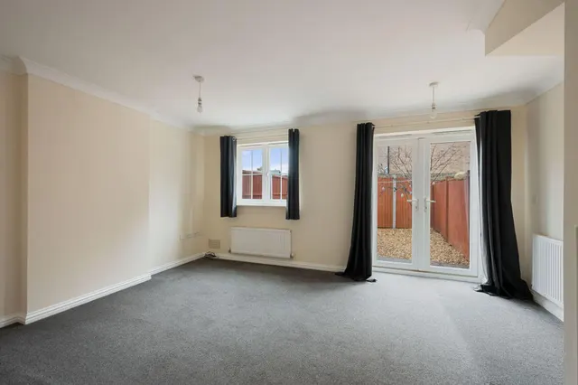 The Square, Kirton, PE20, photo 3