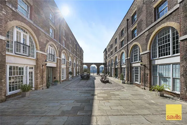 The Highway, London, Tower Hamlets, E1W 3HU, photo 1