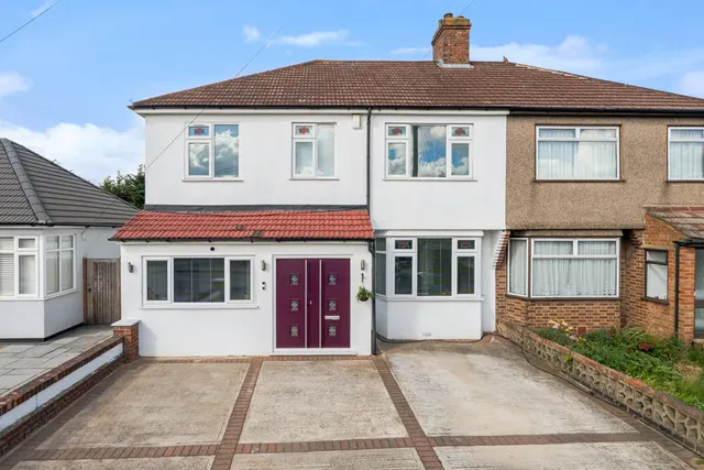 Long Lane, DA7, photo 1