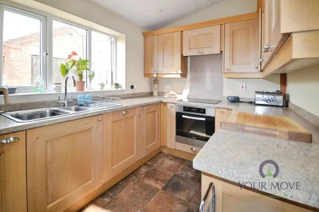 Woodville Road, Hartshorne, DE11, photo 2