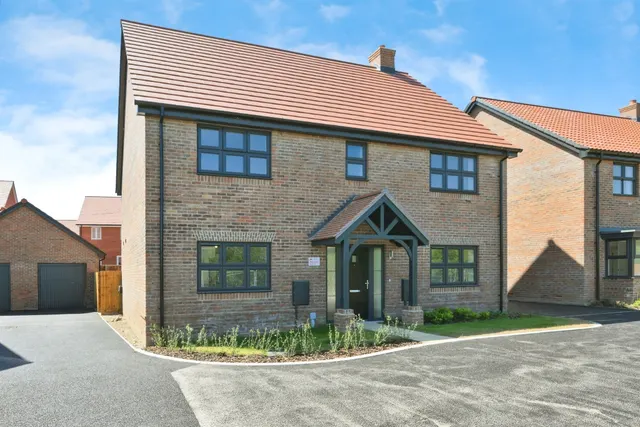 Plot 69 The Cypress, Goffs Oak, Waltham Cross, photo 1