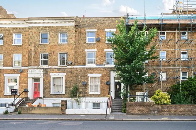 Photo 3 — Coldharbour Lane, SE5