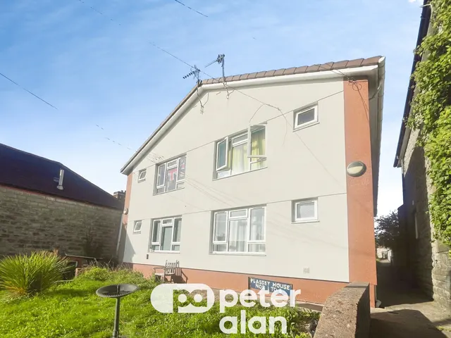 Plassey Street, Penarth, CF64, photo 1