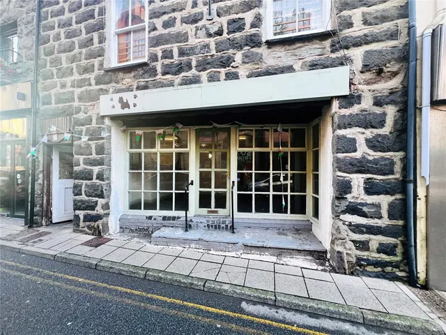 High Street, Pwllheli, LL53, photo 2
