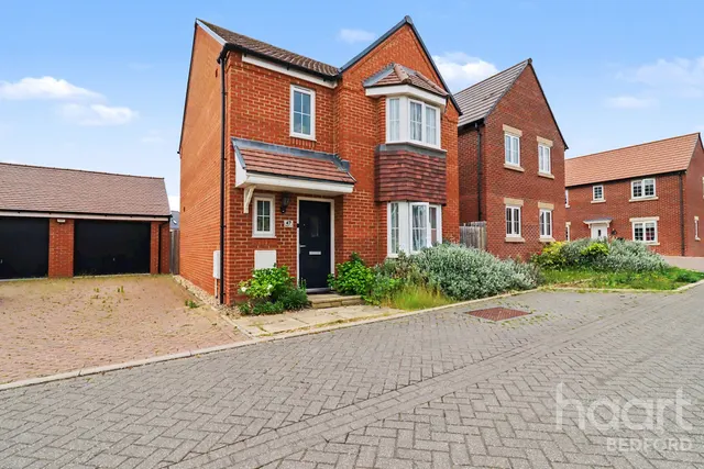 Lacewing Drive, Bedford, MK40, photo 1