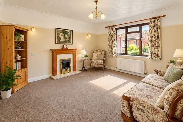 St. Edmunds Court, Grantham, NG31, photo 2
