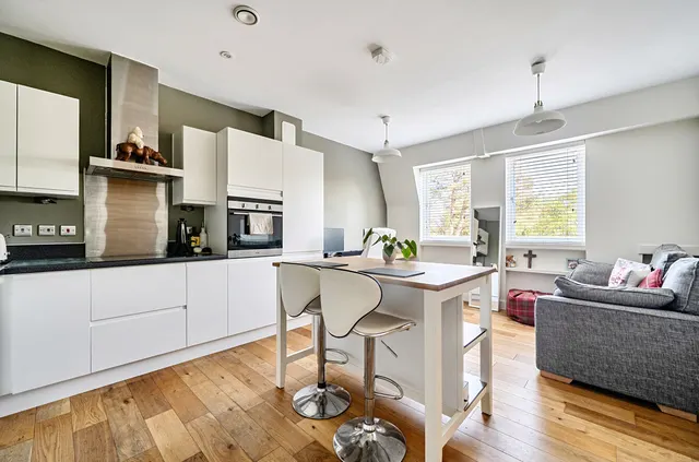 Osborne Road, Wokingham, RG40, photo 3