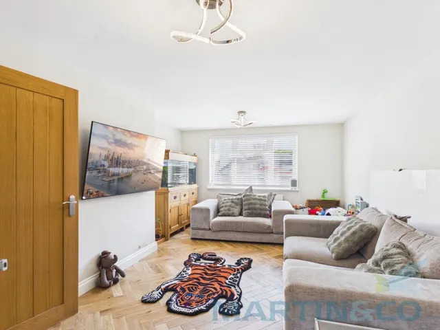 Willow Way, Hurstpierpoint, BN6, photo 3
