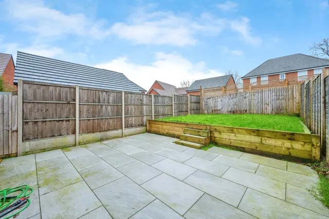 Photo 2 — Sorrel Close, Uttoxeter