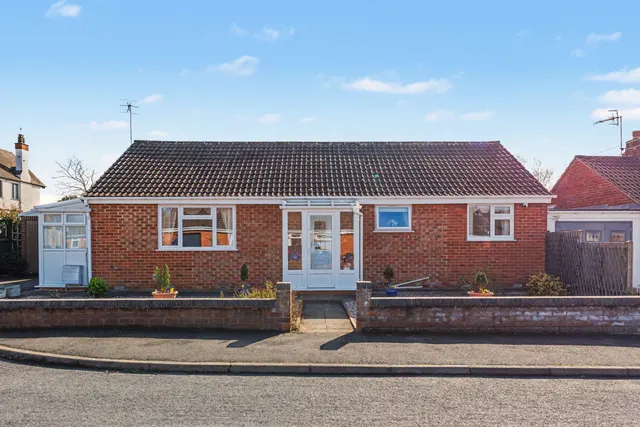 Overbrook, Evesham, WR11, photo 1