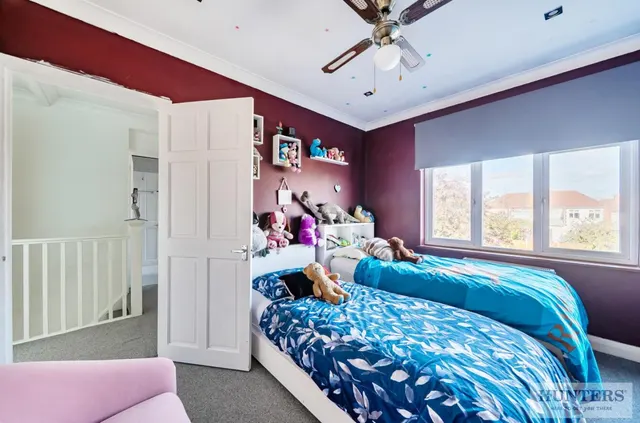 Long Lane, Bexleyheath, DA7, photo 2
