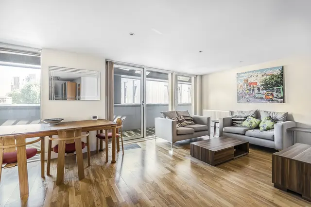 Photo 2 — Merryweather Place, SE10